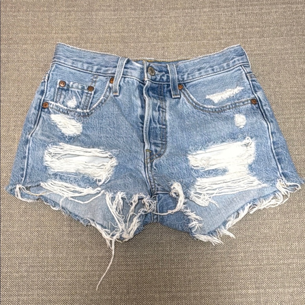 Levi’s Distressed Blue Denim Shorts Size 24